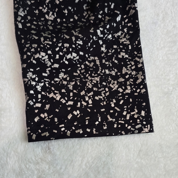 SPANX Leggings Booty Boost Black Active Wear Pants Cropped Confetti Size Small - Picture 3 of 7